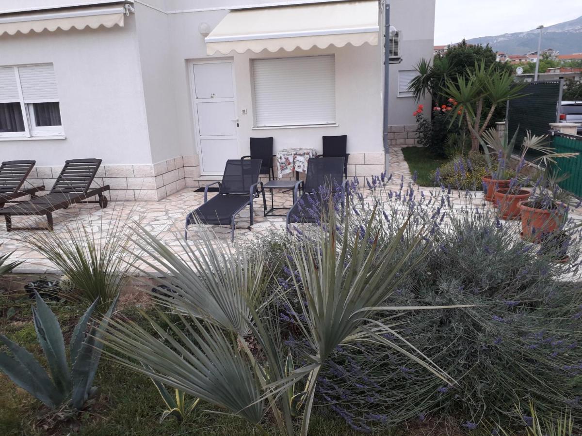 Palm Paradise Stobrec Exterior photo